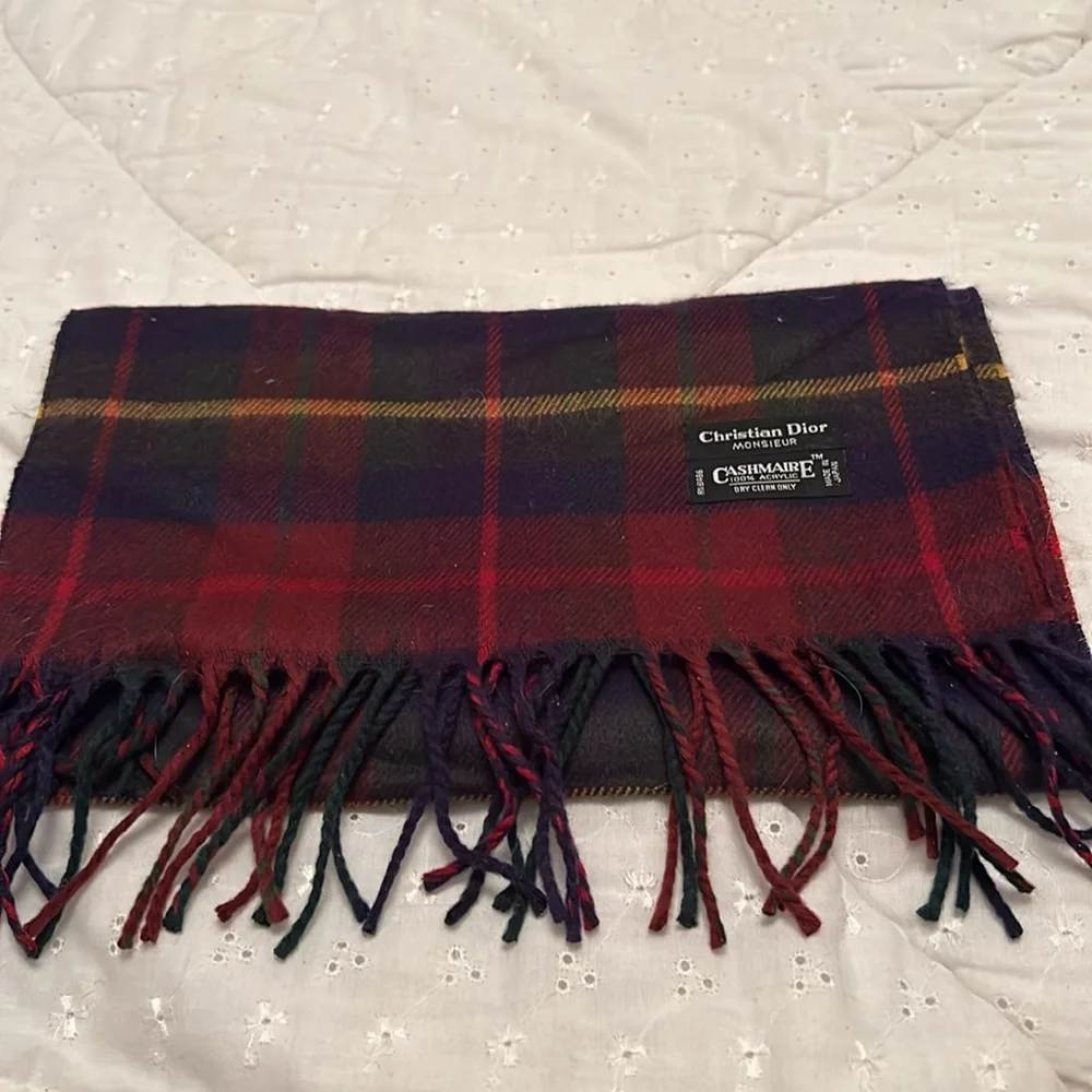 NWOT Christian Dior Cashmair Plaid Scarf with Fringe